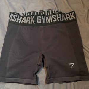NWOT Gymshark shorts